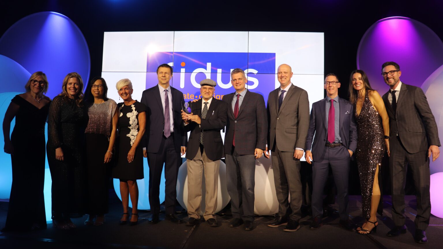 Fidus team receives the award for Best Tech Business at the Ottawa Business Awards 2024